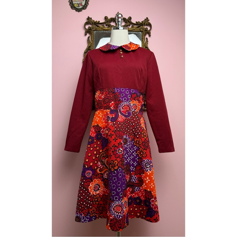 Vintage 70s Psychedelic Patchwork Red Orange Purp… - image 1